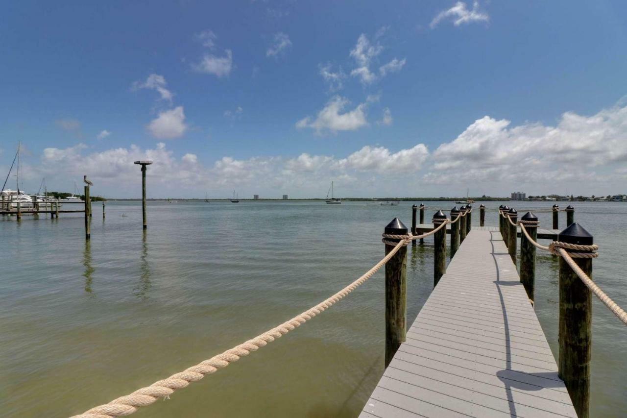 Estero Island Apartment With Boat Dock Fort Myers Beach Exteriér fotografie