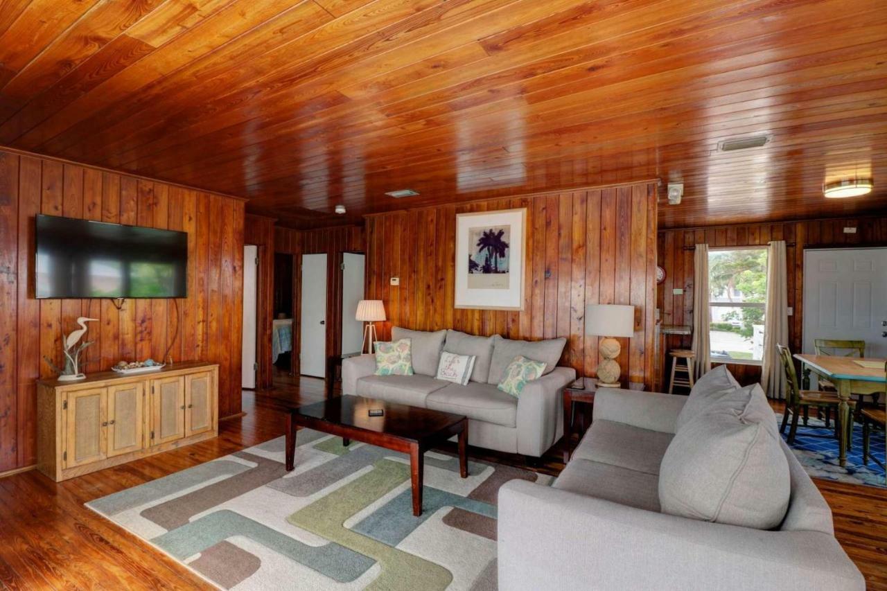 Estero Island Apartment With Boat Dock Fort Myers Beach Exteriér fotografie